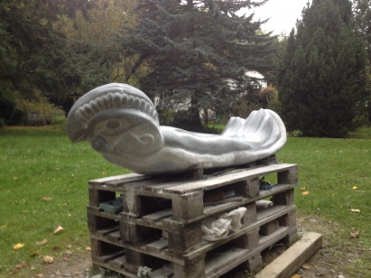 Mondauge und Weltenschlange